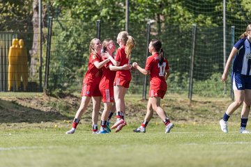 Bild 330 - wBJ Hamburger SV - Hertha BSC : Ergebnis: 5:2